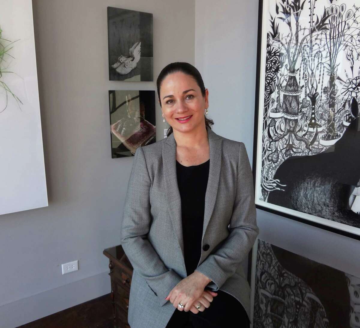 Patricia Ruiz-Healy - Ruiz-Healy Fine Art