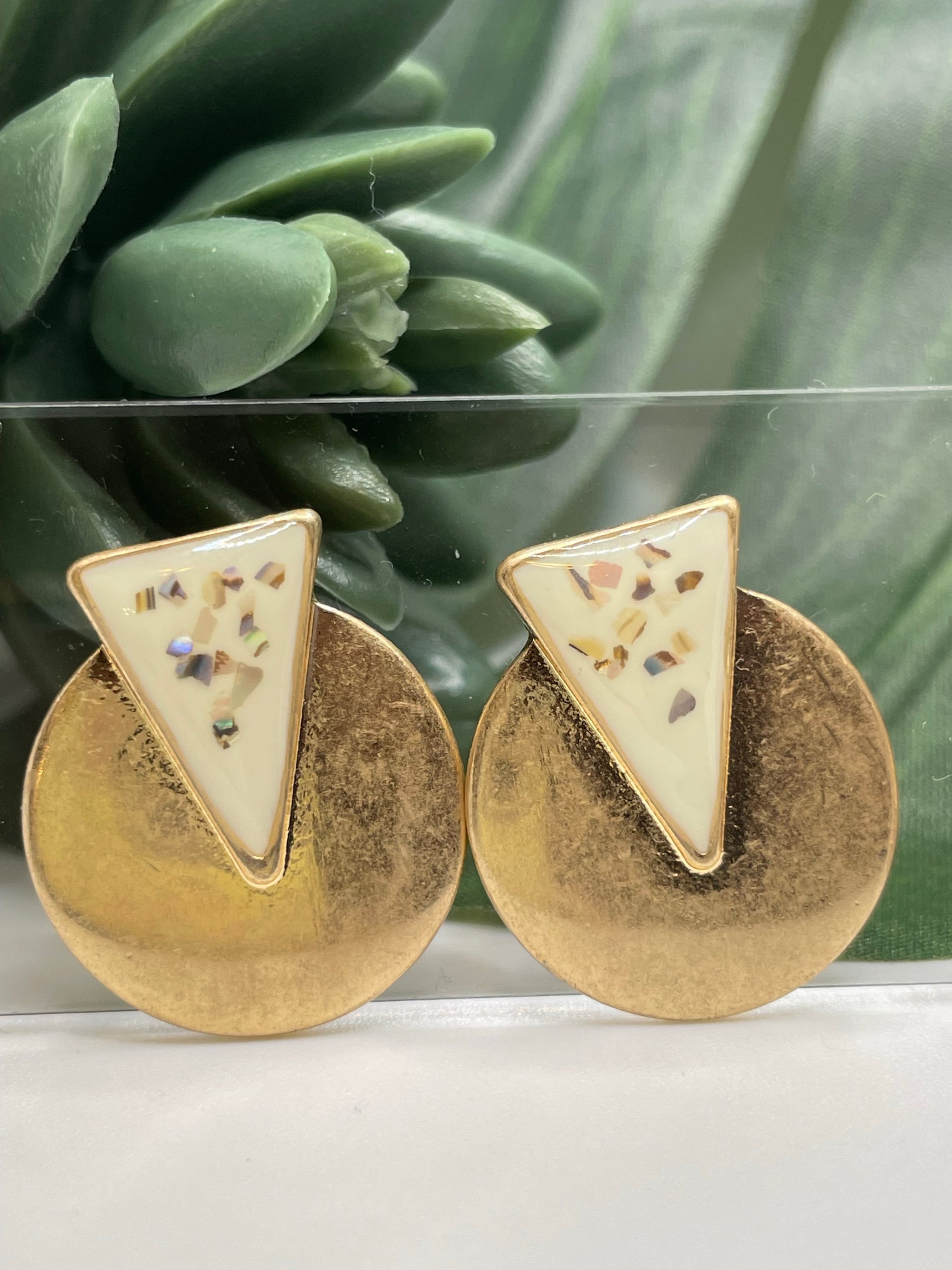 *SALE* Petals & Seashells Earrings